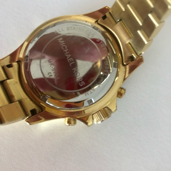 *** SOLD*** Authentic Michael Kors watch - Picture 3 of 5